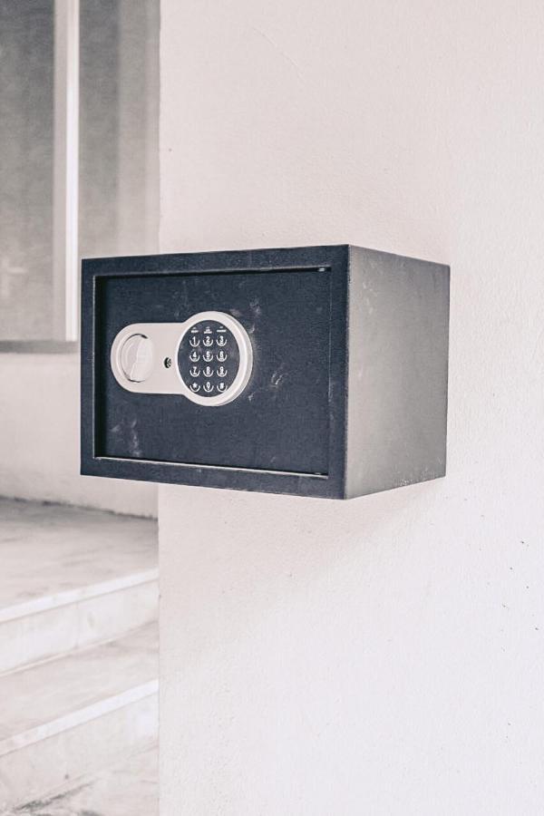 Apple Cozy Hotel Tiflis Exterior foto
